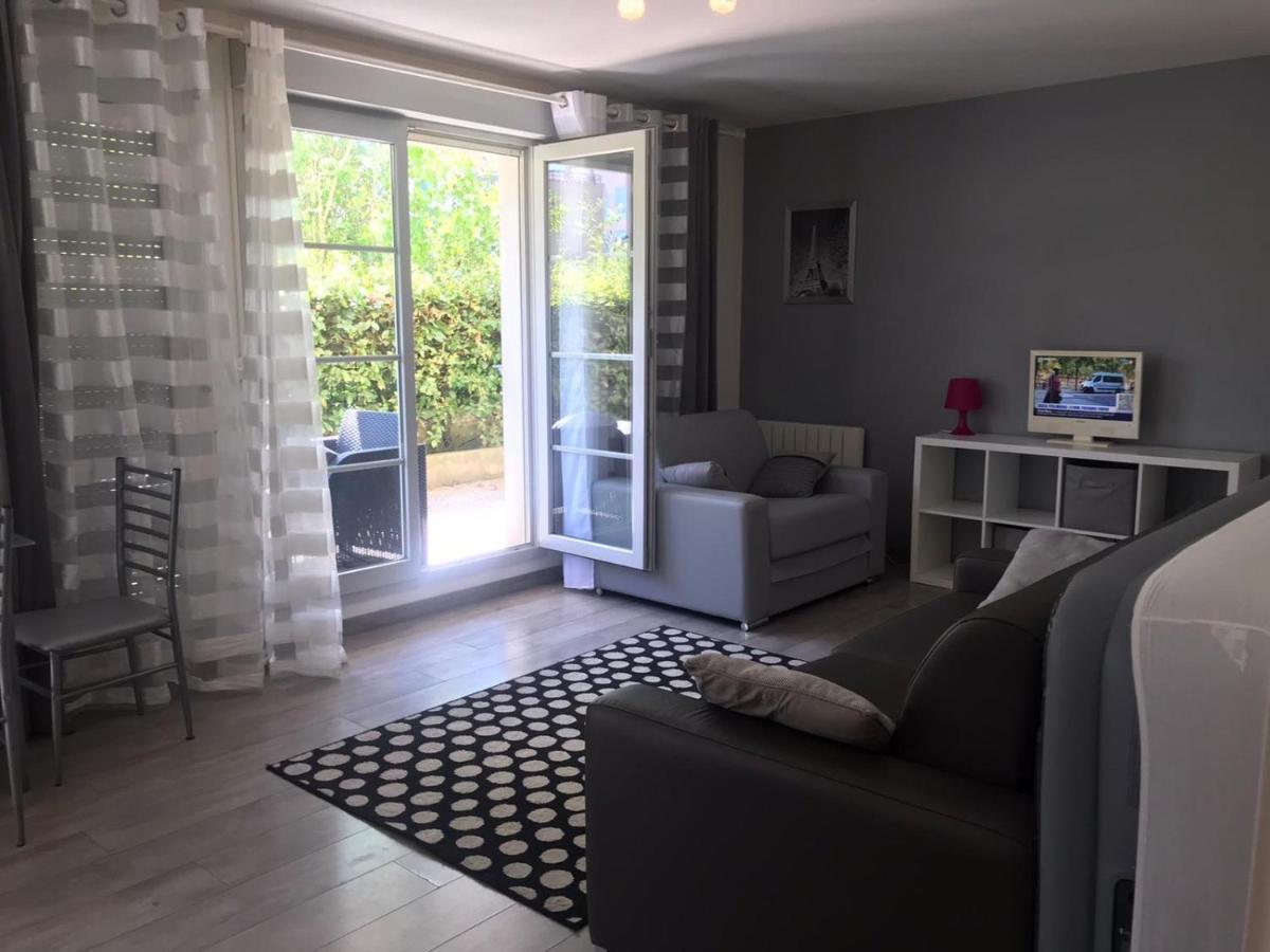 Studio Disneyland Paris - Terrasse Монтеврен Экстерьер фото