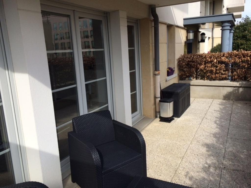 Studio Disneyland Paris - Terrasse Монтеврен Номер фото